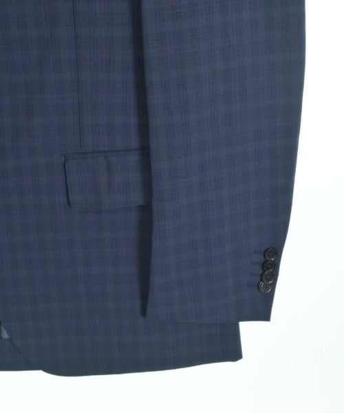 green label relaxing Business suits