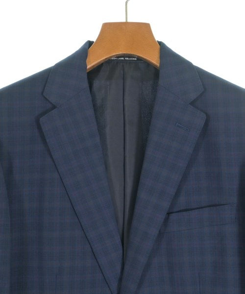 green label relaxing Business suits