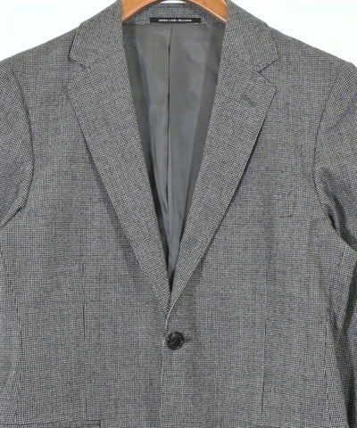 Green Label Relaxing Business suits