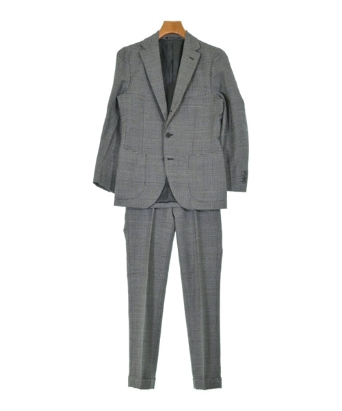 Green Label Relaxing Business suits