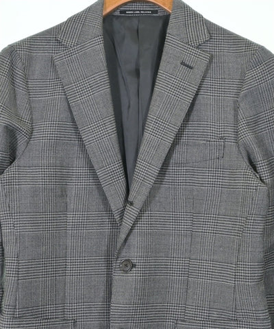 Green Label Relaxing Business suits