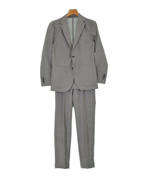 Green Label Relaxing Business suits