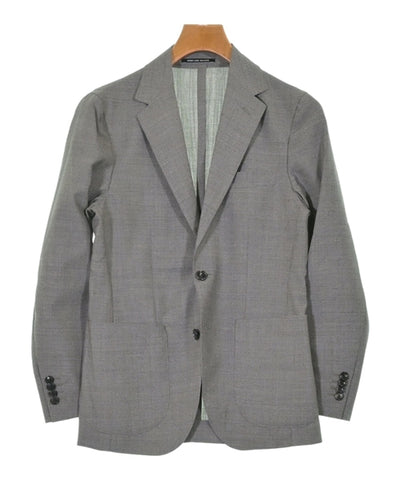 Green Label Relaxing Business suits