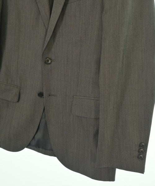 Green Label Relaxing Business suits