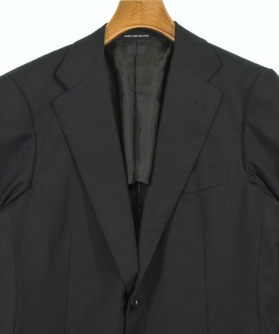 Green Label Relaxing Business suits