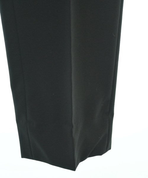 Green Label Relaxing Business suits