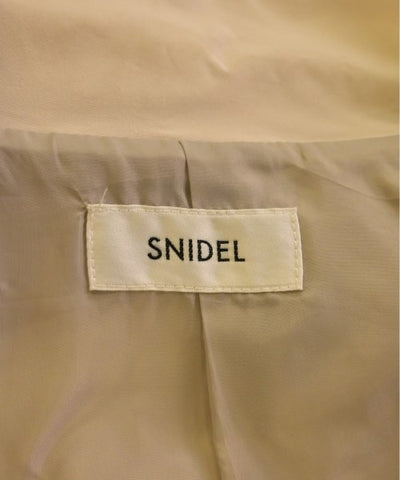 SNIDEL Trench coats