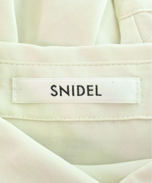 SNIDEL Casual shirts