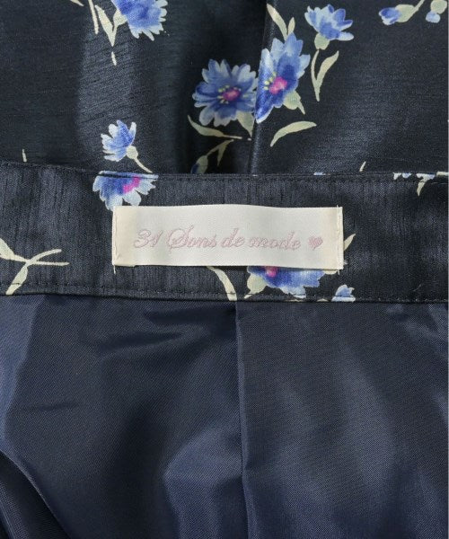 31 Sons de mode Knee length skirts