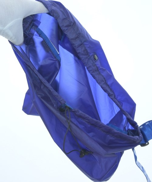 HOLIDAY Shoulder bags