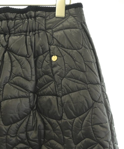 MUVEIL Knee length skirts