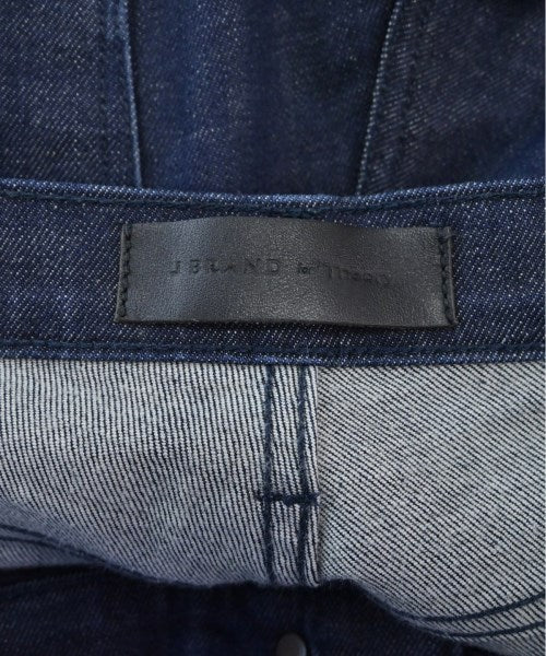 J BRAND Jeans