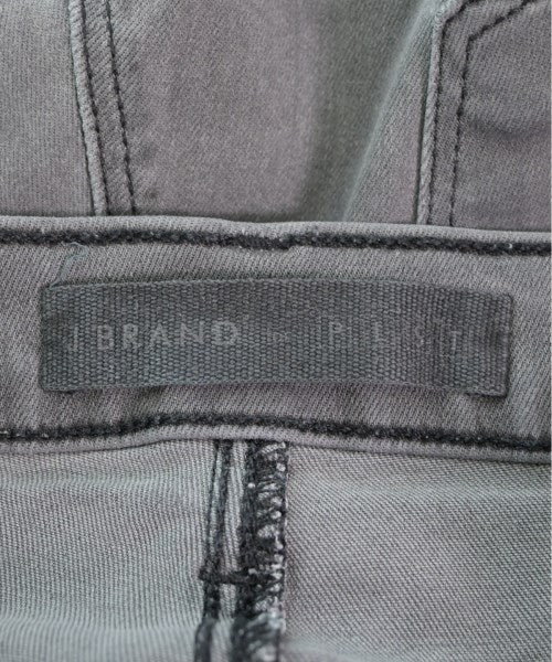 J BRAND Jeans