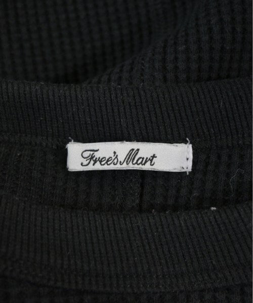 FREE'S MART Tee Shirts/Tops