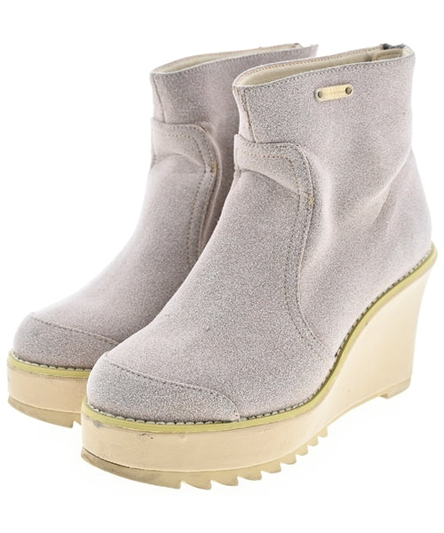 mercibeaucoup, Boots