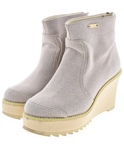 mercibeaucoup, Boots