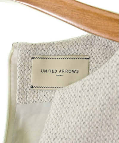 UNITED ARROWS Casual shirts