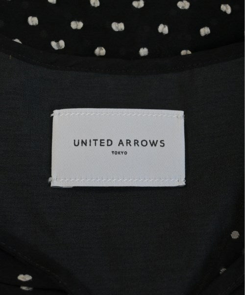 UNITED ARROWS Casual shirts