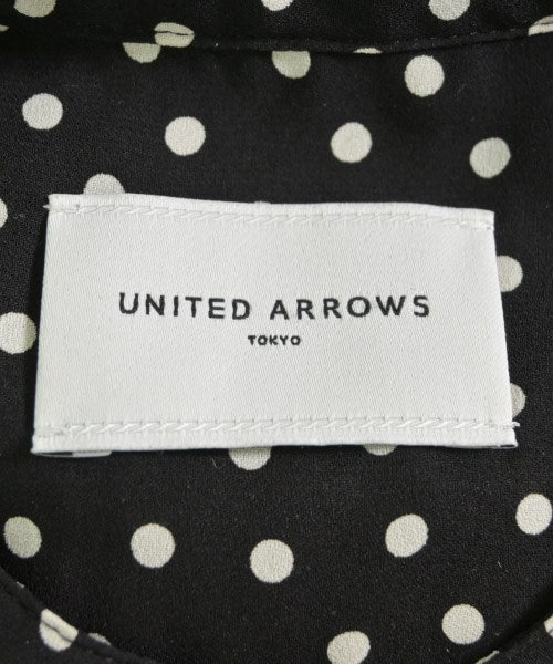 UNITED ARROWS Casual shirts