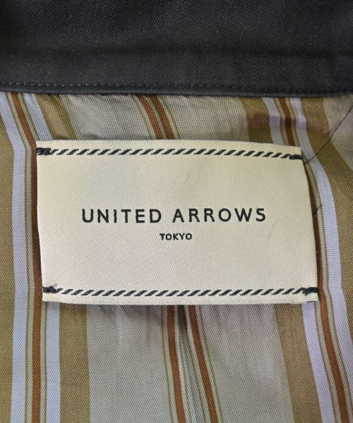 UNITED ARROWS Trench coats