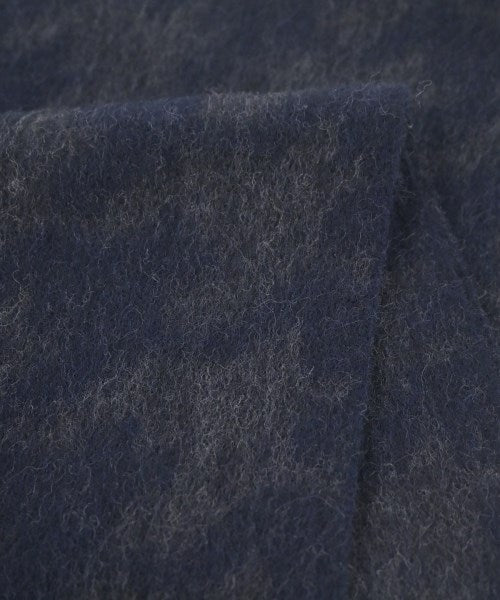 BARNEYS NEWYORK Winter scarves