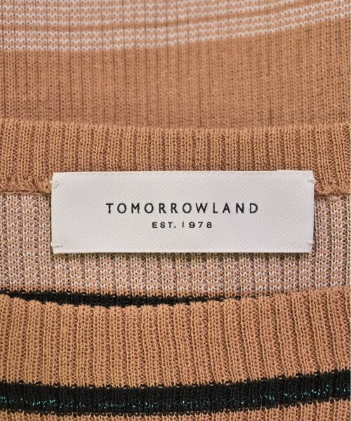 TOMORROWLAND Vests