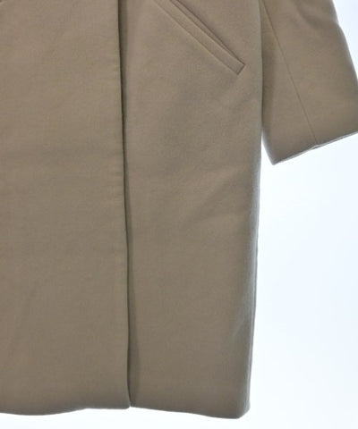 green label relaxing Chesterfield coats