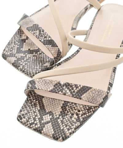 Green Label Relaxing Sandals