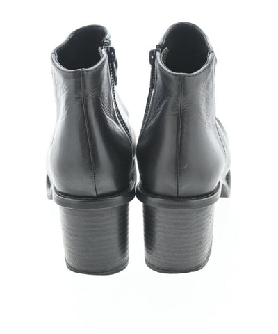 ZUCCa Boots