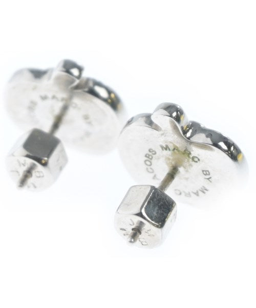 MARC BY MARC JACOBS Pierces