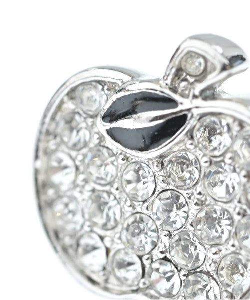 MARC BY MARC JACOBS Pierces