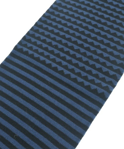 MARC BY MARC JACOBS Winter scarves