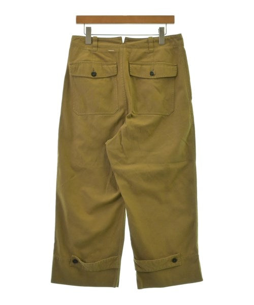 MHL. Chinos