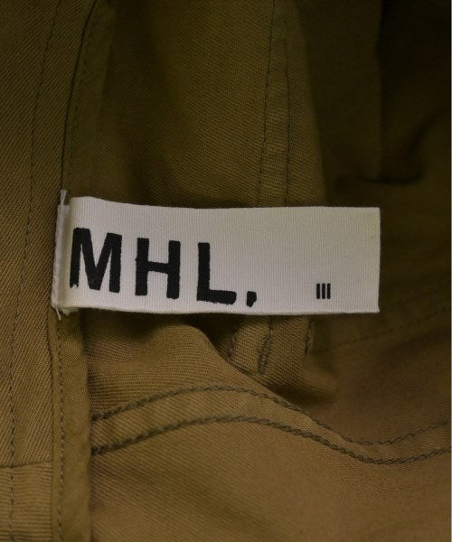 MHL. Chinos