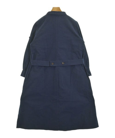 MHL. Soutien collar coats