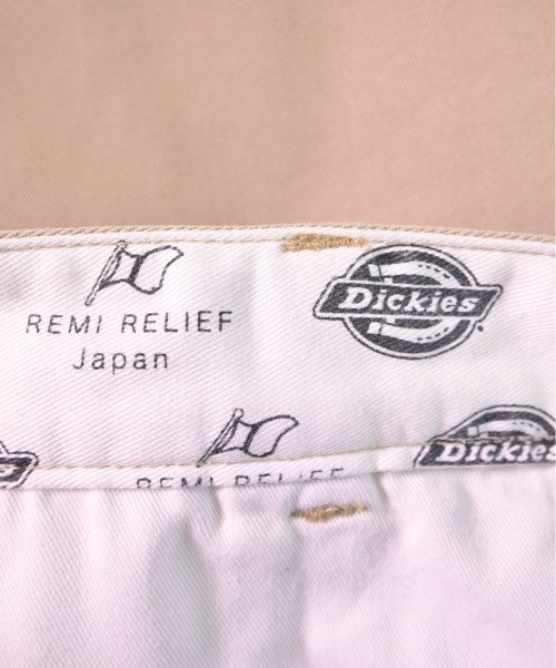 REMI RELIEF Chinos