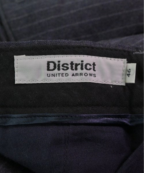 DISTRICT Cropped pants