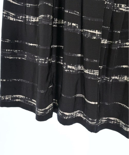 Vince Knee length skirts