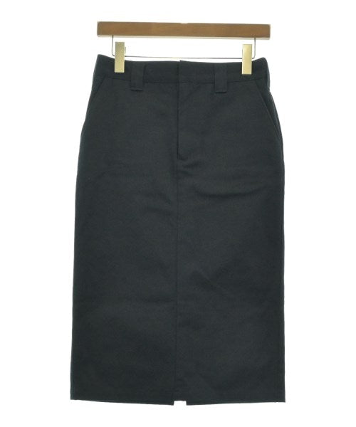 HYKE Knee length skirts