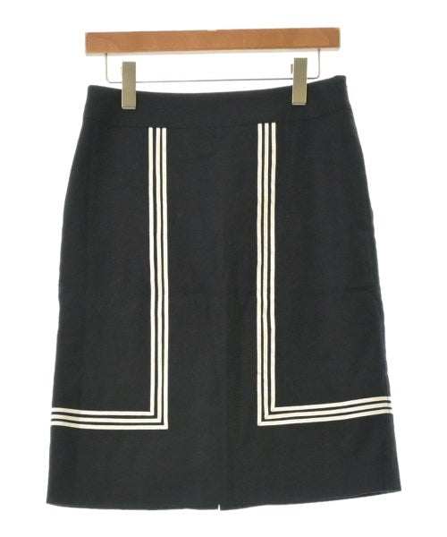 HYKE Knee length skirts