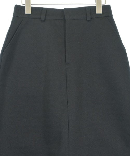 HYKE Knee length skirts