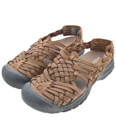 HYKE Sandals