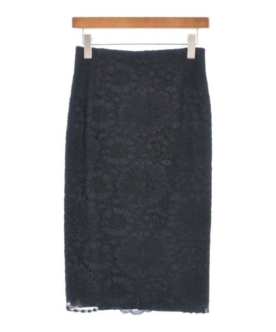 SAKAYORI. Knee length skirts