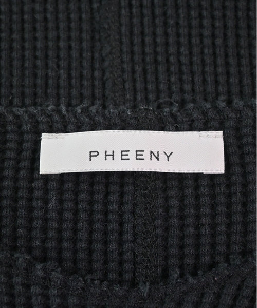 PHEENY Tee Shirts/Tops