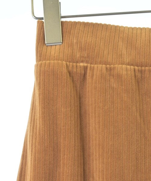 Mame Kurogouchi Knee length skirts