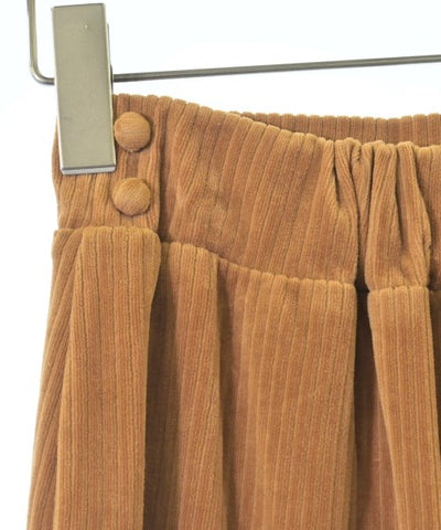 Mame Kurogouchi Knee length skirts