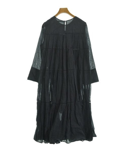 NE QUITTEZ PAS Dresses