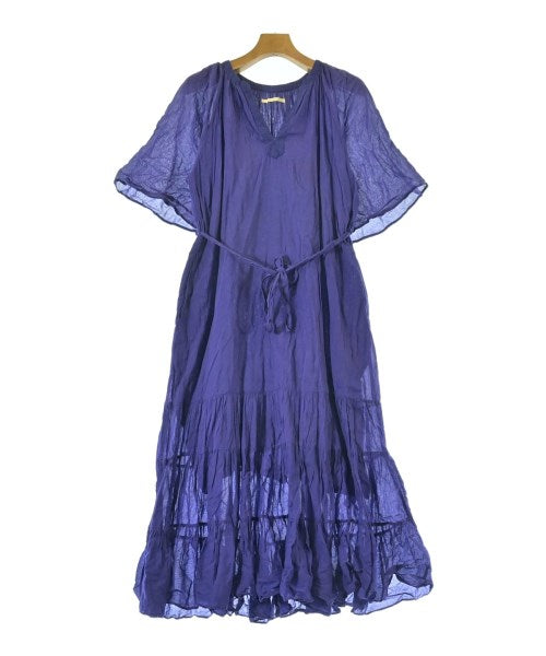 NE QUITTEZ PAS Dresses