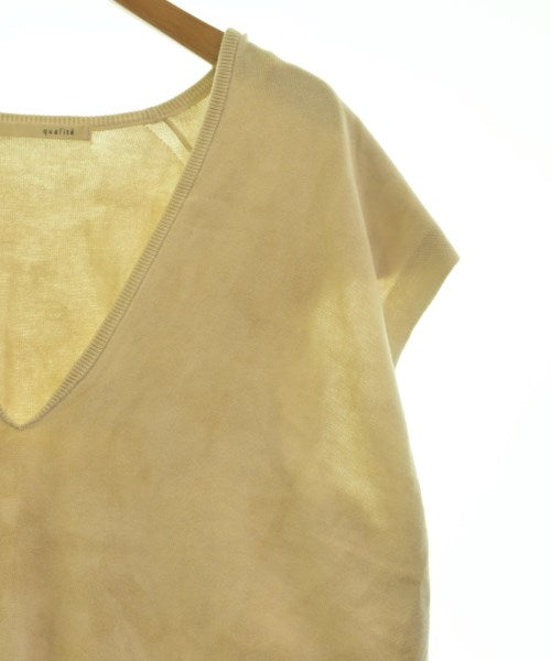 Qualite Sleeveless tops