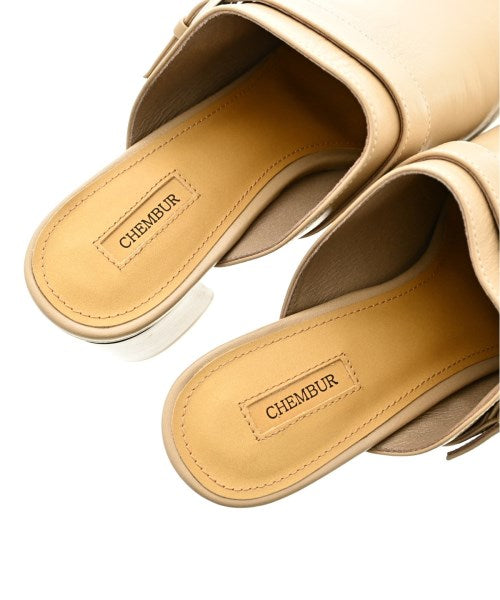 CHEMBUR Sandals